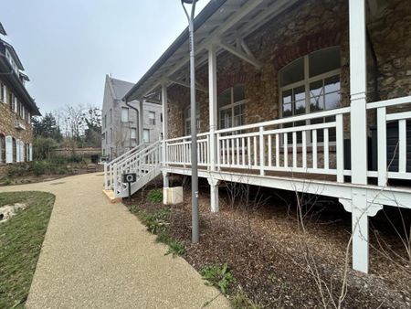 Tout savoir sur cet appartement dans le quartier Montreuil, à Versailles - Photo 3