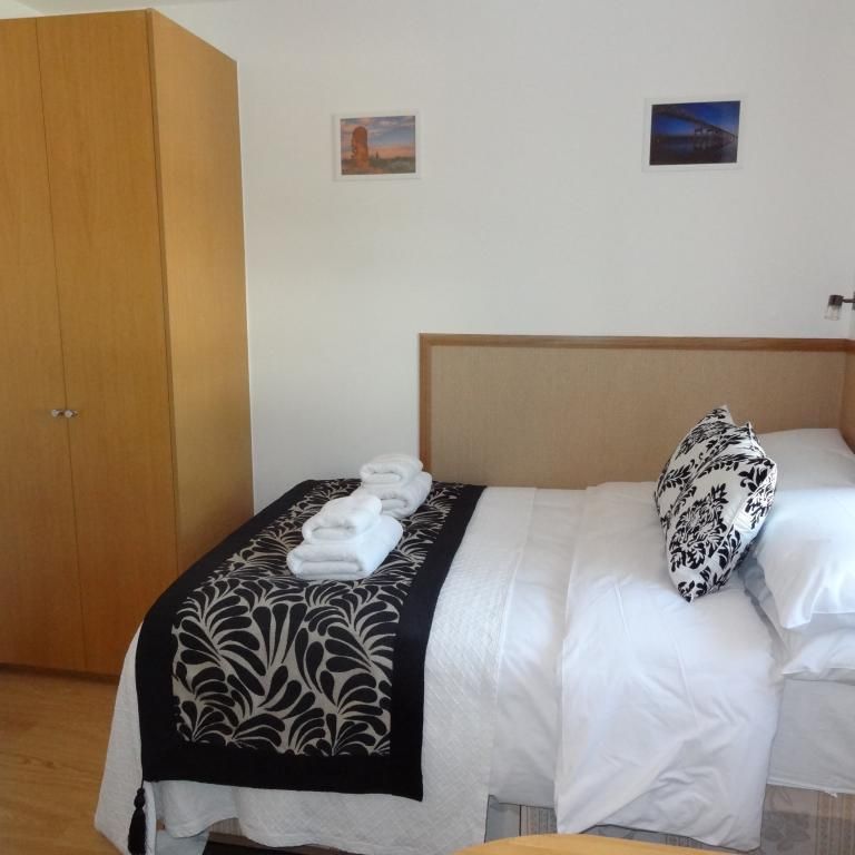 Flat 425 Fulham Palace Road, Fulham W6 9HH - Photo 1