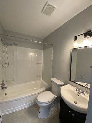 227 West Lane - U6 - Photo 1