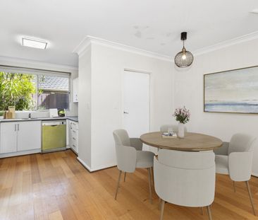 Sophisticated double-storey rental in prime Mentone location - Photo 3