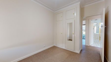 8 Augusta Street, Warners Bay NSW 2282 - Photo 2