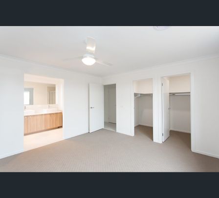 33 Royal York Road, Winter Valley, Vic 3358 - Photo 1