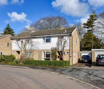 3 bedroom semi-detached house to rent - Photo 4