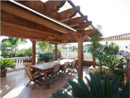 5 room luxury Villa for rent in Marbella, Andalusia - Photo 2