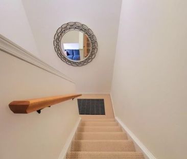 For Lease - 559 Victoria Road, Guelph, Ontario - Photo 1