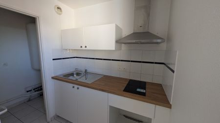 Location Appartement 2 pièces 46m² - Photo 4