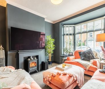 3 bed Mid Terraced House for Rent - Photo 1