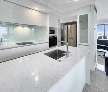 Newly renovated furnished 2 bedroom Apartment!! - Photo 5