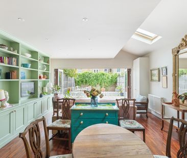 Room in a Shared Flat, Heythorp Street, SW18 - Photo 1