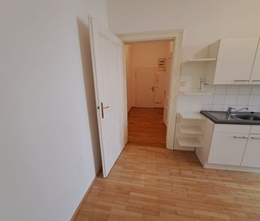 Elegante Altbauwohnung mit Charme - Photo 1