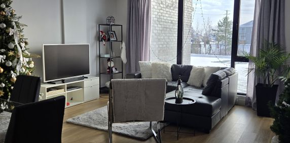 Superbe Condo Locatif 4 1/2 - Photo 2