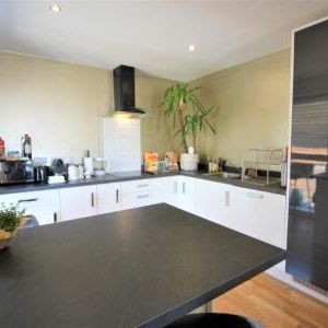 St Johns Gardens, Bury, BL9 - Photo 1