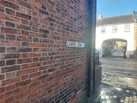 Chapel Row, Nantwich, CW5 - Photo 3