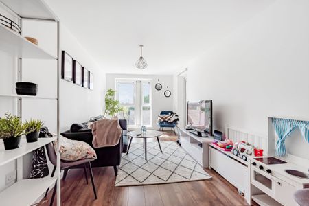 Stoke Road, Slough, SL2 flat to rent - Photo 2