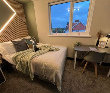 Room in a Shared House, St. Mildreds Road, SE12 - Photo 4