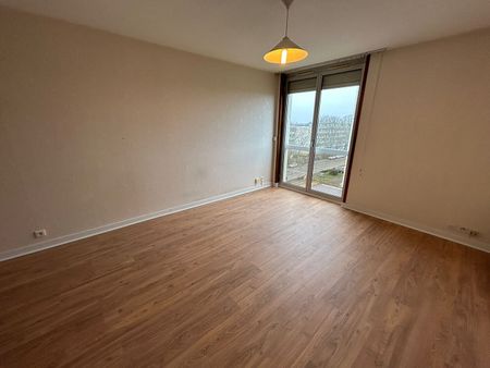 Studio POITIERS – Résidence Grand Maison – 33.49 m² - Photo 2