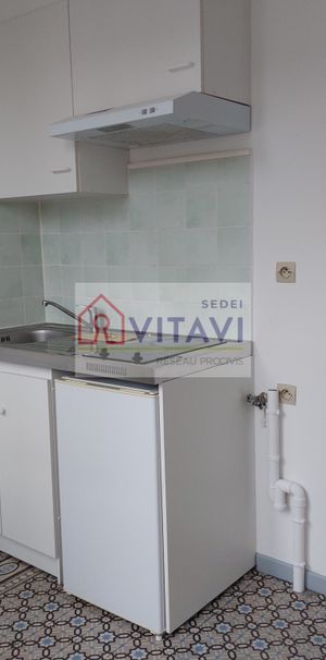 Location Appartement 1 pièce 21m² BEAUVAIS 60000 - Photo 1
