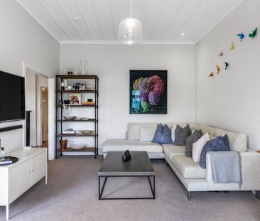 Modern stand-alone home in central Mt Eden - Photo 6