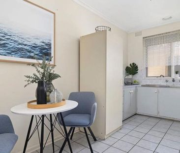 Affordable & Convenient Living in Bentleigh - Photo 5
