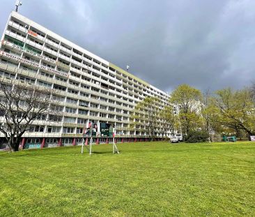 Renovierungsbed&uuml;rftige 1-Zimmer Wohnung mit Balkon! - Photo 1