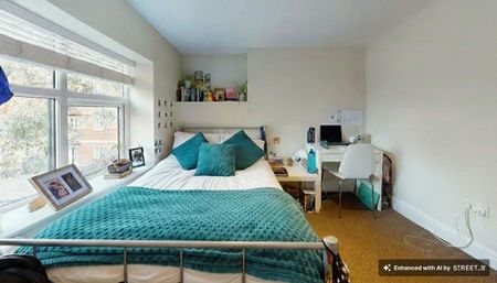 4 bedroom apartment to rent - Photo 3