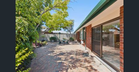 Freshly Updated Coastal Home in a Peaceful Court - Photo 3