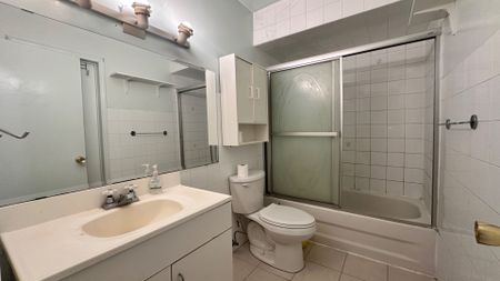 For Lease - 1171B Lakeshore Road, Mississauga, Ontario - Photo 2