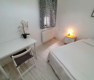 Avenida Peña Prieta, Madrid, Community of Madrid 28038 - Photo 5