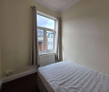 Canterbury Street, Gillingham, ME7 - Photo 6