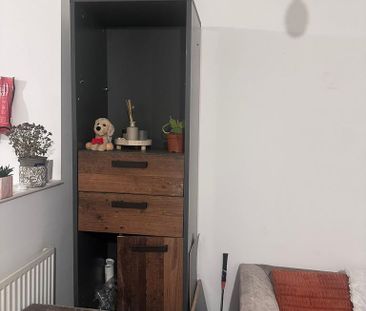 1 bedroom in a house share to rent - Photo 5