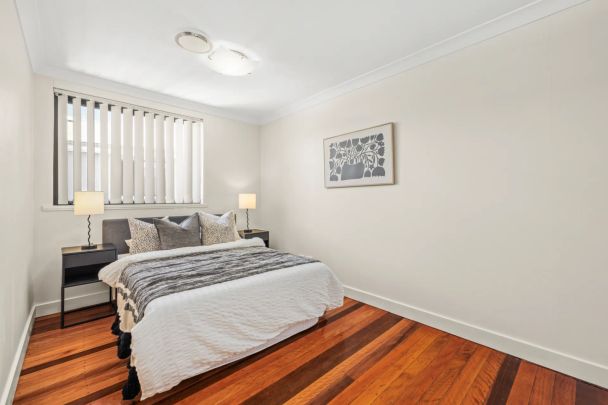 Perfectly located apartment in the heart of Wilston Village - Photo 1