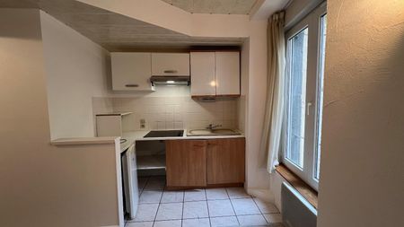 Location Appartement 1 pièce 26m² CLERMONT FERRAND 63000 - Photo 2