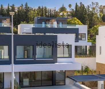 Alquiler de chalet pareado en Calle Amatista - Photo 2