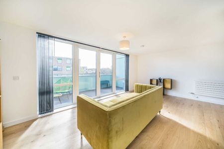 Clarence Avenue, SW4, London - Photo 5