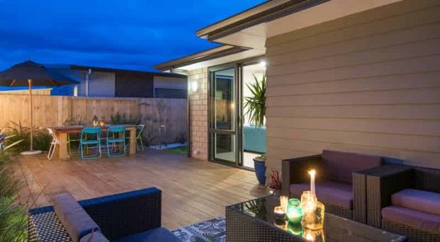 How about Hebe - Photo 1