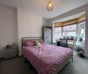 Severn Street – 4 Bed - Photo 3