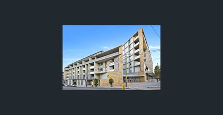 Spacious North Facing One Bedroom Apartment + Study In Convenient Location - Photo 5