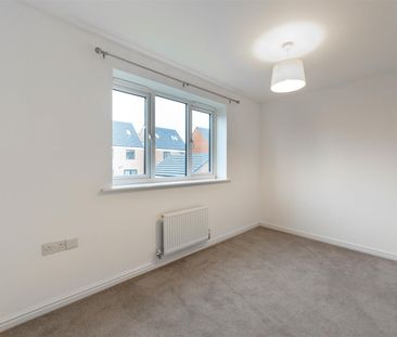 3 bed town house to rent in Greville Gardens, Great Park, NE13 - Photo 3