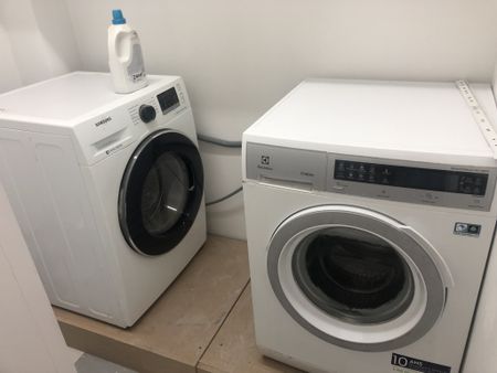 Location Appartement 1 pièce 20m² NICE 06200 - Photo 2