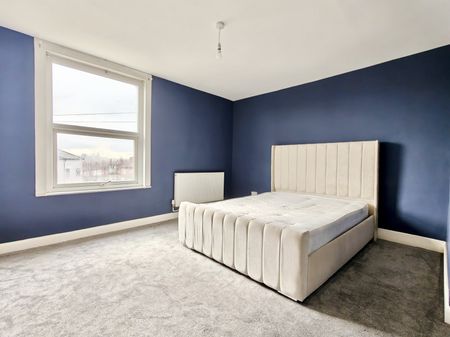 3 bedroom house to rent - Photo 3