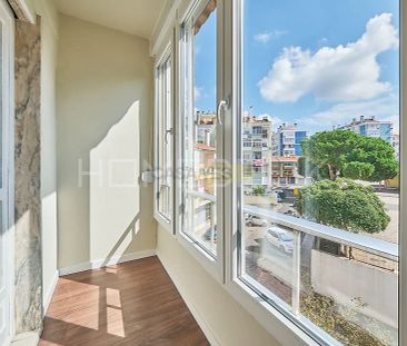 T2 Rua dos Lusíadas - Totalmente Remodelado - Foto 3