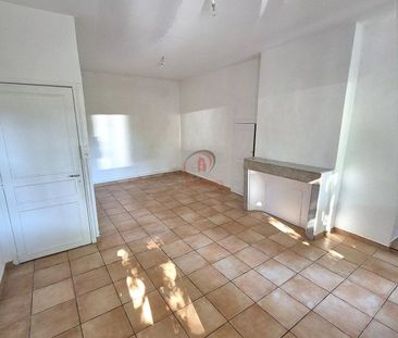 Location Appartement 4 pièces 93m² EVENOS 83330 - Photo 5
