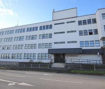 Hulbert Road, Waterlooville, PO7 - Photo 3