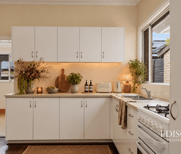 Original Character and Timeless North Perth Charm - Photo 6