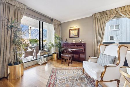 4 bedroom flat to rent - Photo 3