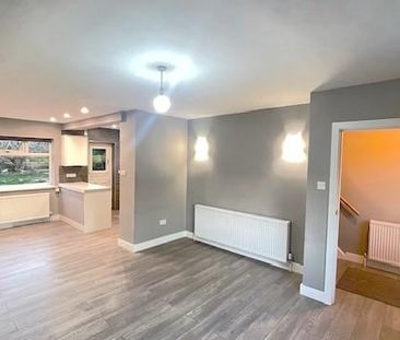 3 bedroom semi-detached house to rent - Photo 2