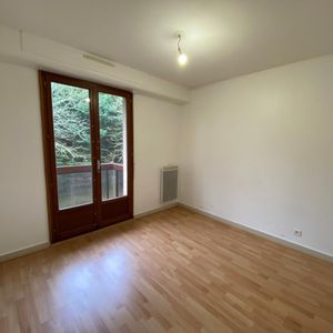 Location Appartement 3 pièces 61m² CHATEAUBRIANT 44110 - Photo 2