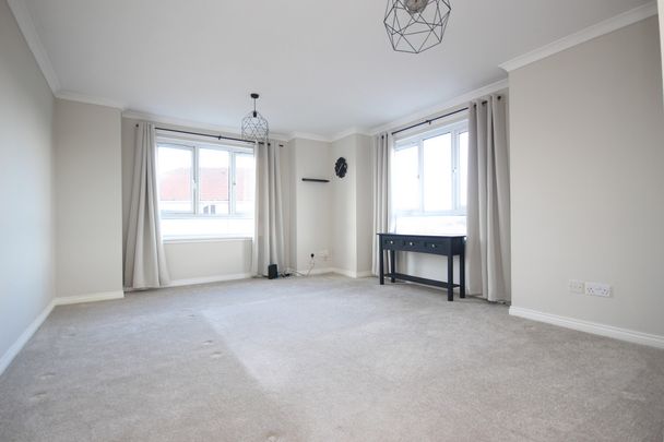 Burte Court, Bellshill, ML4 - Photo 1