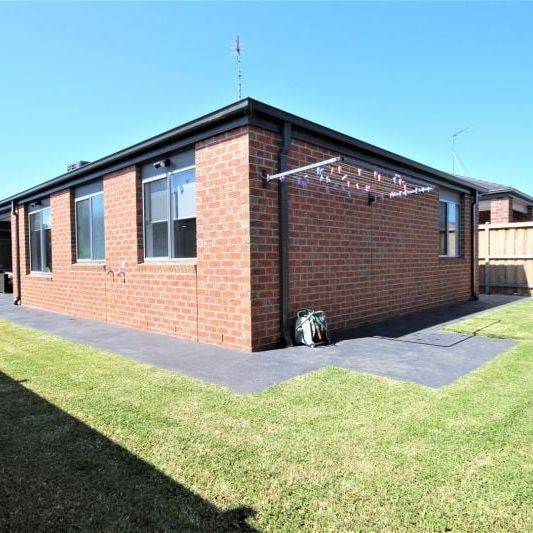 42 Bramley Avenue, Charlemont - Photo 1