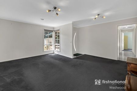 7 Lowan Court, 3030, Werribee Vic - Photo 2